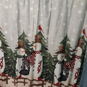Snowman shower curtain and rug